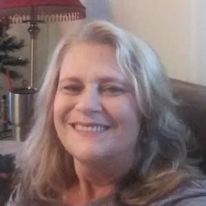 Meet your Posher, Becky